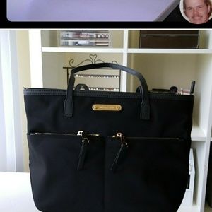 Michael Kors Medium  Kempton Tote Purse